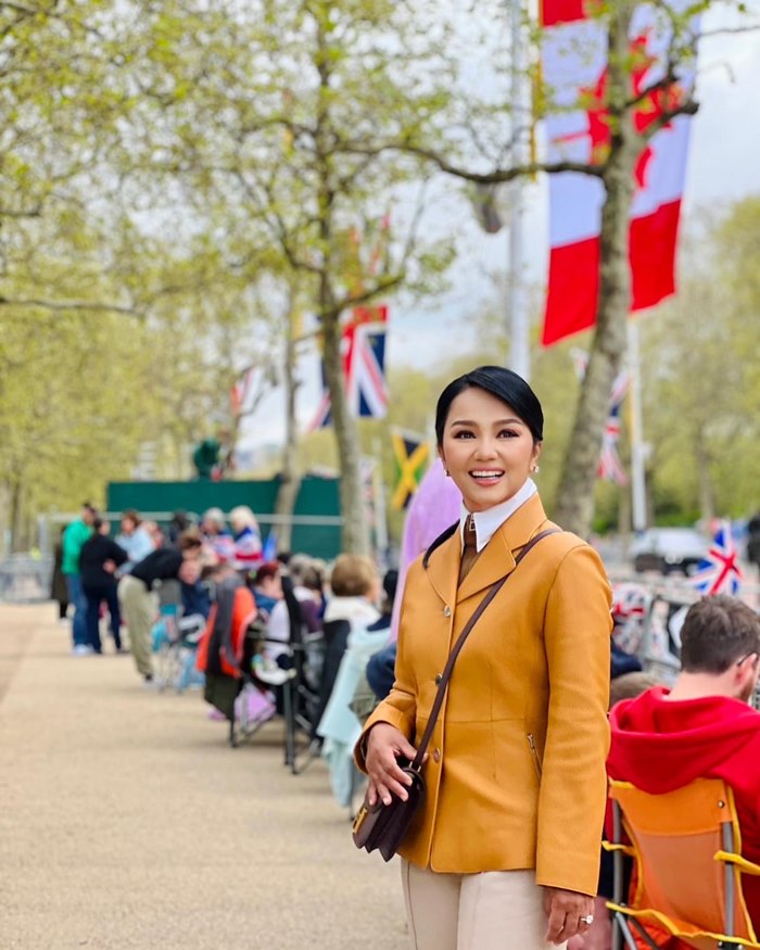 ครูอ้อย เข็มทิศชีวิต ครูอ้อย เข็มทิศชีวิต