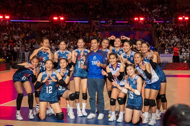 พิธา ลิ้มเจริญรัตน์ พิธา ลิ้มเจริญรัตน์