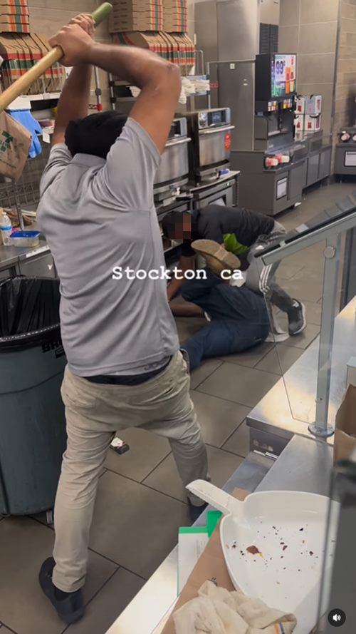 โจรปล้นเซเว่น โจรปล้นเซเว่น