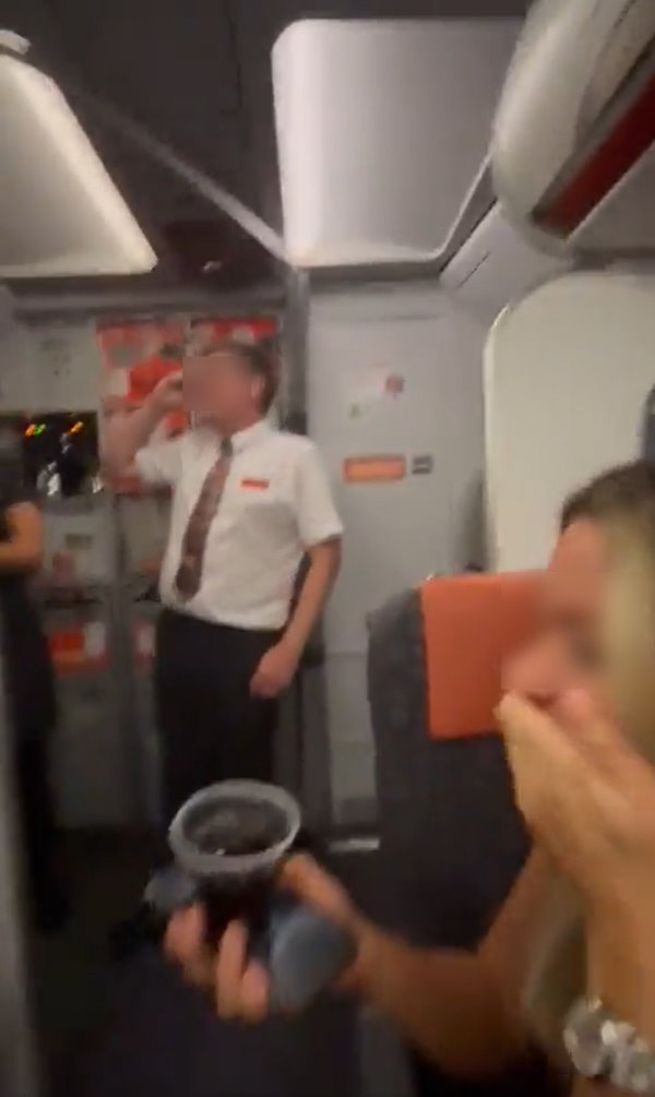 เซ็กส์บนเครื่องบิน เซ็กส์บนเครื่องบิน