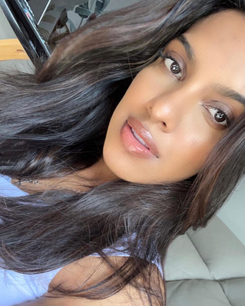 Priyanka Annuncia Priyanka Annuncia