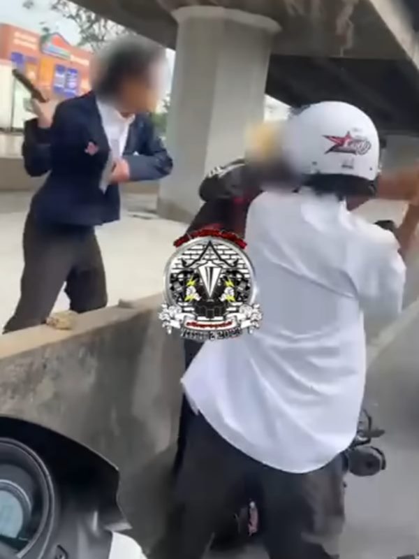 นักเรียนอาชีวะ นักเรียนอาชีวะ