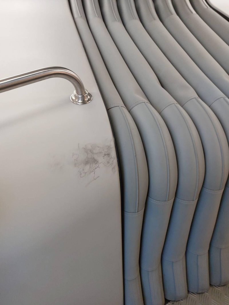 รอยปากกา รถไฟฟ้าสายสีชมพู รอยปากกา รถไฟฟ้าสายสีชมพู