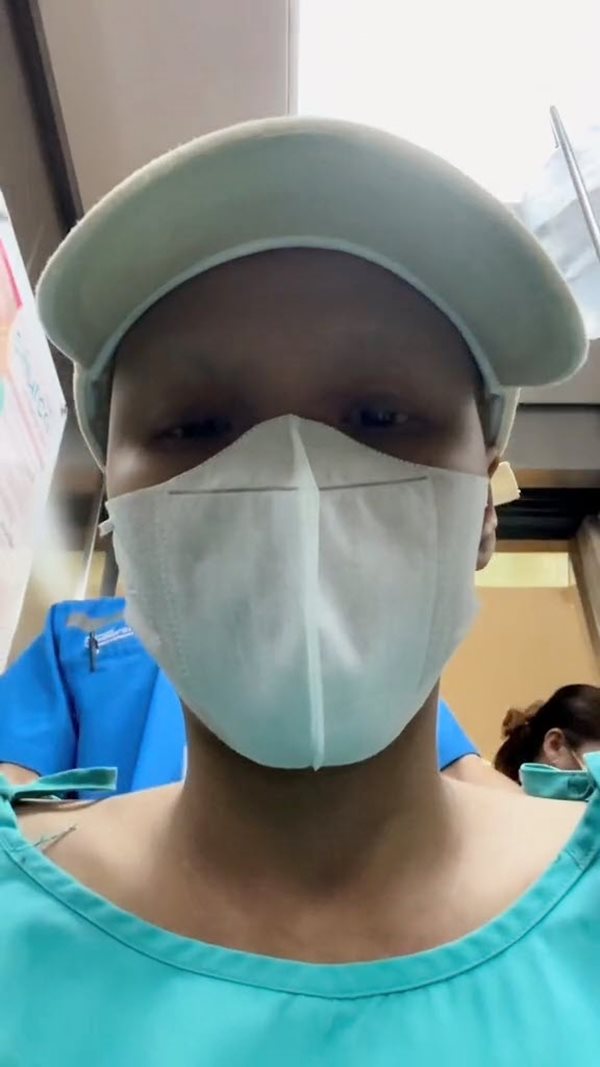 แม่เลี้ยงเดี่ยวป่วยมะเร็ง แม่เลี้ยงเดี่ยวป่วยมะเร็ง