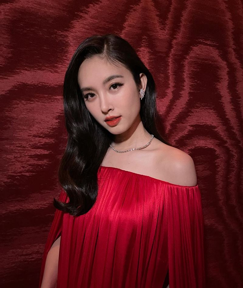 ปอย ตรีชฎา ปอย ตรีชฎา