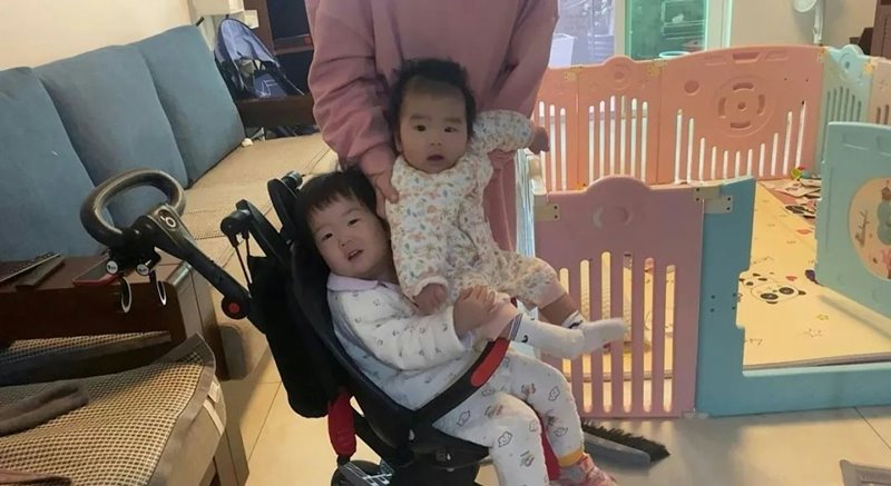 แม่เลี้ยงเดี่ยว แม่เลี้ยงเดี่ยว