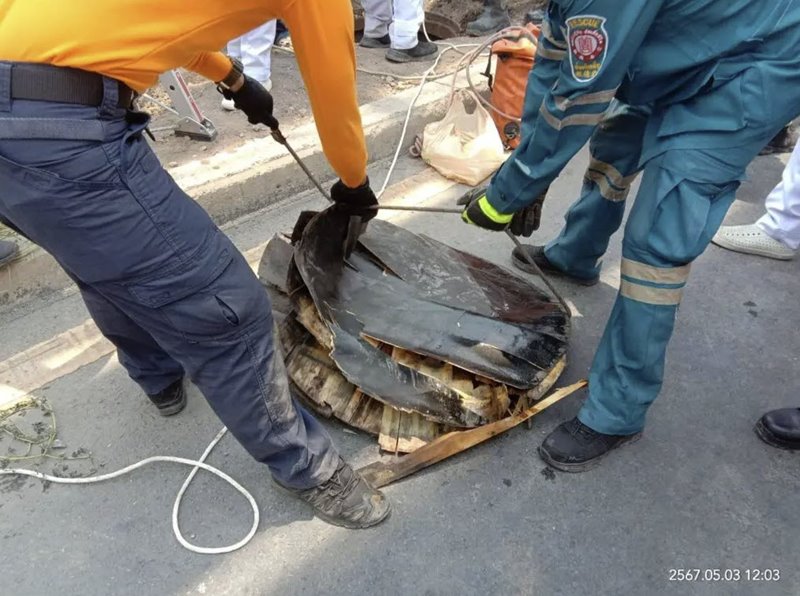 คนตกท่อเสียชีวิต คนตกท่อเสียชีวิต