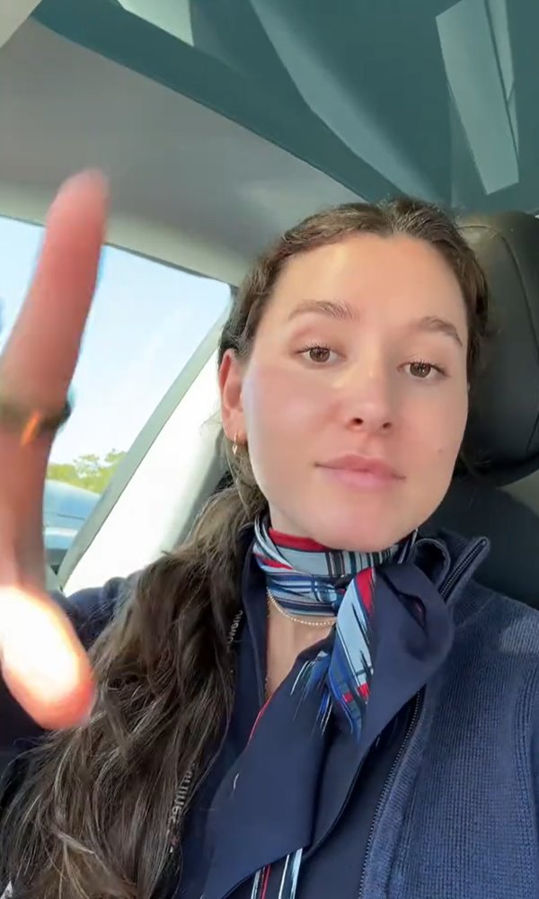 แอร์ฯ สาวบอกให้ จะเป็นยังไง หากทำโทรศัพท์ตกส้วมเครื่องบิน แอร์ฯ สาวบอกให้ จะเป็นยังไง หากทำโทรศัพท์ตกส้วมเครื่องบิน