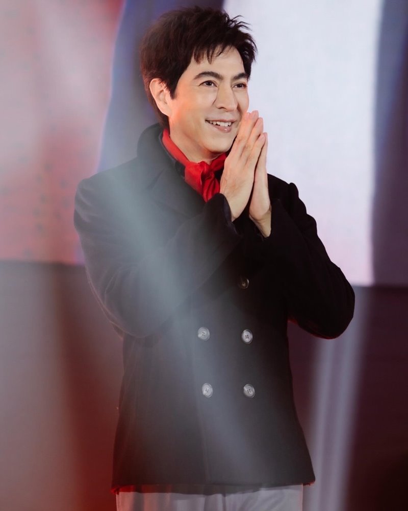 แซม ยุรนันท์ แซม ยุรนันท์