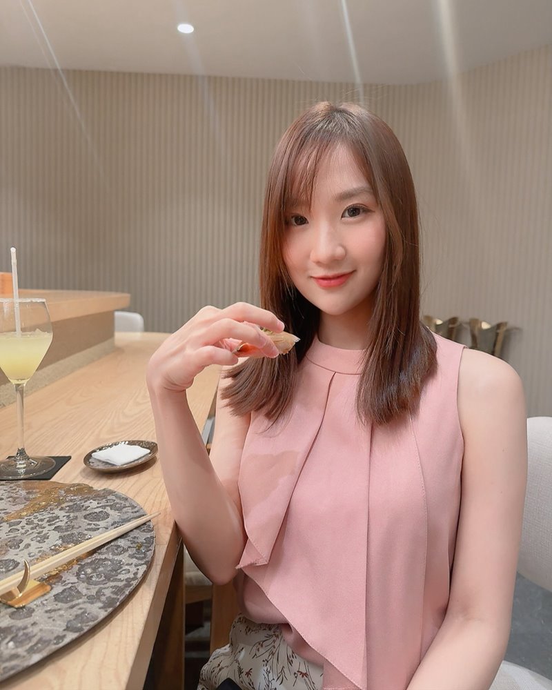 หมอลิลลี่ แพทย์หญิงวรัญญา งานทวี หมอลิลลี่ แพทย์หญิงวรัญญา งานทวี