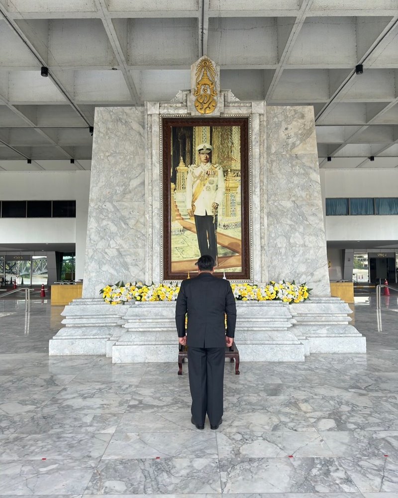 ท่านอ้น กลับไทยไปกราบทูลกระหม่อมปู่ เนื่องใน 5 ธันวาคม ท่านอ้น กลับไทยไปกราบทูลกระหม่อมปู่ เนื่องใน 5 ธันวาคม