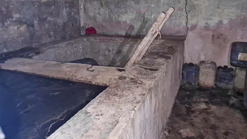 ผลชันสูตร 5 คนงานเสียชีวิตที่บ่อปลาร้า พบเลือดเป็นสีเขียว ผลชันสูตร 5 คนงานเสียชีวิตที่บ่อปลาร้า พบเลือดเป็นสีเขียว