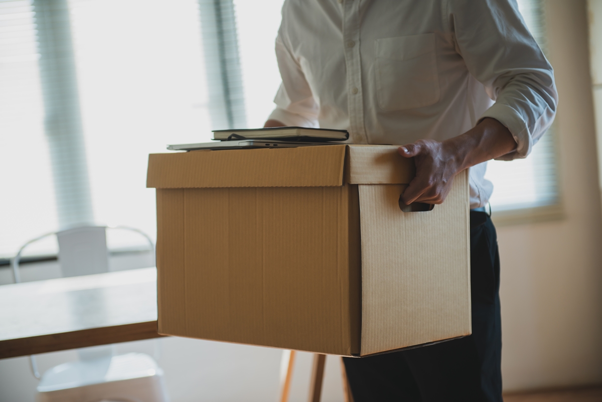 ชายวัย 41 ตกงาน ไม่รู้จะทำอะไรเลยให้เช่าตัวเอง รายได้อึ้ง 2.7 ล้าน ชายวัย 41 ตกงาน ไม่รู้จะทำอะไรเลยให้เช่าตัวเอง รายได้อึ้ง 2.7 ล้าน