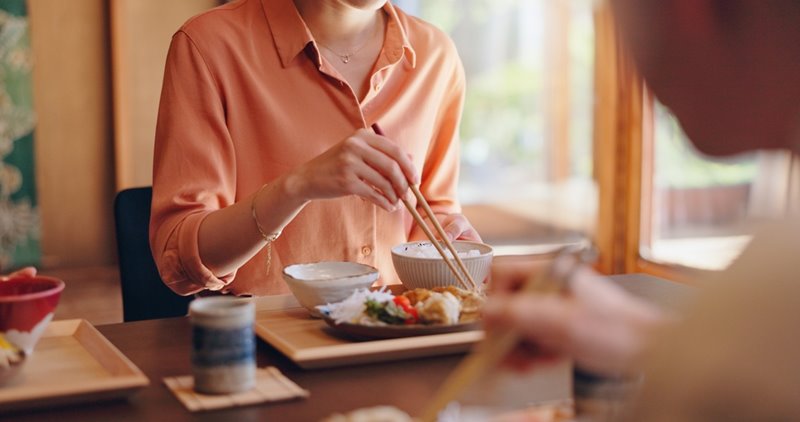 คนประเภทนี้มีแนวโน้มนอกใจมากสุด สังเกตง่าย ๆ ตอนกินข้าวด้วยกัน คนประเภทนี้มีแนวโน้มนอกใจมากสุด สังเกตง่าย ๆ ตอนกินข้าวด้วยกัน