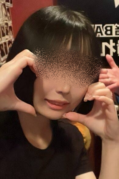 สตรีมเมอร์สาวเดินไลฟ์บนถนน ถูกมือมีดตามแทงดับต่อหน้าแฟน ๆ สตรีมเมอร์สาวเดินไลฟ์บนถนน ถูกมือมีดตามแทงดับต่อหน้าแฟน ๆ