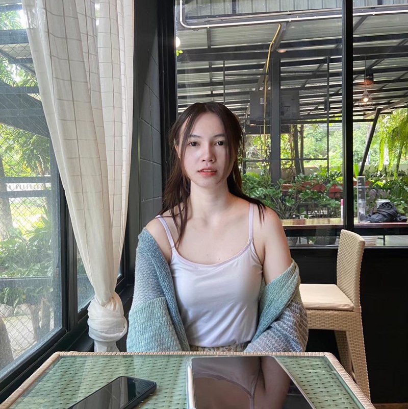 อาลัยน้องนุ่น เสียชีวิตจากตึก สตง. ถล่ม มาช่วยพ่อแม่ทำงาน อีกไม่กี่วันรับปริญญา อาลัยน้องนุ่น เสียชีวิตจากตึก สตง. ถล่ม มาช่วยพ่อแม่ทำงาน อีกไม่กี่วันรับปริญญา