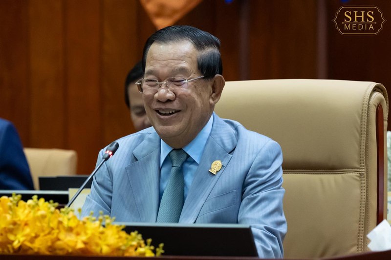 ฮุน เซน บูสต์โพสต์ฉ่ำ เน้นผลงานในอดีตซ้ำ ๆ โจมตีคู่แข่ง ฮุน เซน บูสต์โพสต์ฉ่ำ เน้นผลงานในอดีตซ้ำ ๆ โจมตีคู่แข่ง