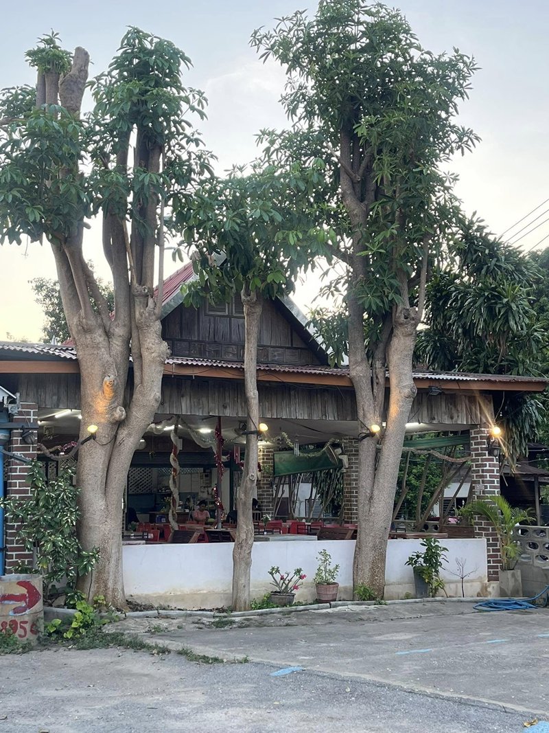 กุ๊กโฆสิต ร้านอาหารริมน้ำชื่อดังในราชบุรี ปิดกิจการถาวร กุ๊กโฆสิต ร้านอาหารริมน้ำชื่อดังในราชบุรี ปิดกิจการถาวร