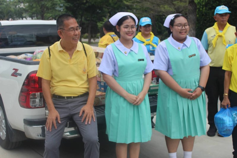ผู้ว่าฯ โคราช สละเงินเดือน ดูแลญาติทหารบาดเจ็บ ผู้ว่าฯ โคราช สละเงินเดือน ดูแลญาติทหารบาดเจ็บ