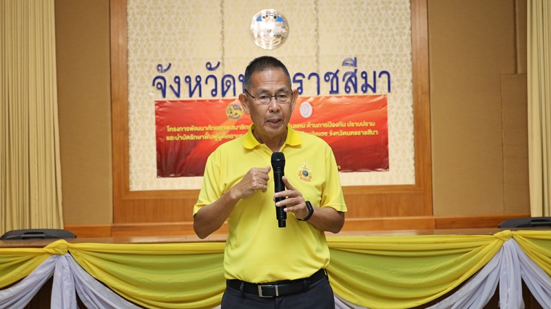 ผู้ว่าฯ โคราช สละเงินเดือน ดูแลญาติทหารบาดเจ็บ ผู้ว่าฯ โคราช สละเงินเดือน ดูแลญาติทหารบาดเจ็บ