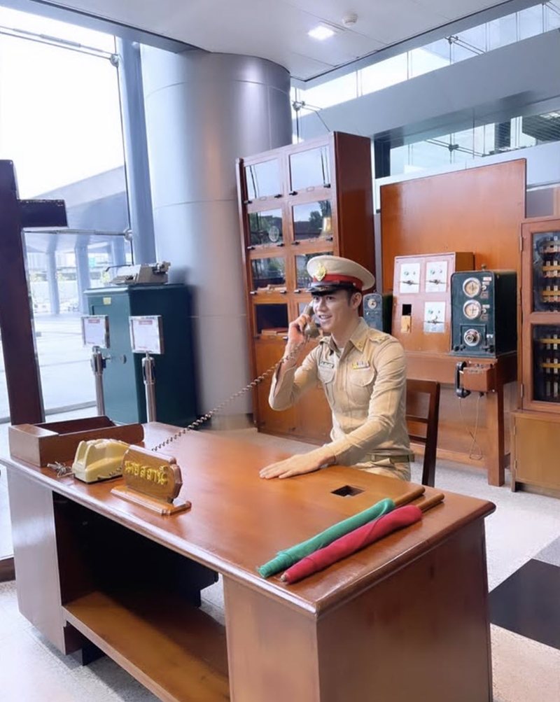 นายสถานีหล่อ สถานีกันทรารมย์ ชาวเน็ตเปิดวาร์ปให้แล้ว นายสถานีหล่อ สถานีกันทรารมย์ ชาวเน็ตเปิดวาร์ปให้แล้ว