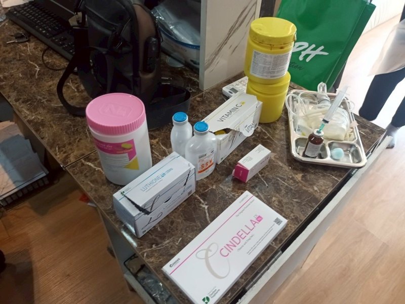 เปิดเงินเดือนหมอเถื่อน ฉีดเพิ่มขนาดไอ้จ้อน จับคาหนังคาเขา สภาพสุดอี๋ เปิดเงินเดือนหมอเถื่อน ฉีดเพิ่มขนาดไอ้จ้อน จับคาหนังคาเขา สภาพสุดอี๋