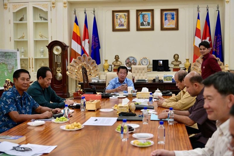 ฮุน เซน โพสต์เกือบตี 4 คุยรับมือชายแดนไทย เผยเปลี่ยนสูตรกาแฟ ฮุน เซน โพสต์เกือบตี 4 คุยรับมือชายแดนไทย เผยเปลี่ยนสูตรกาแฟ