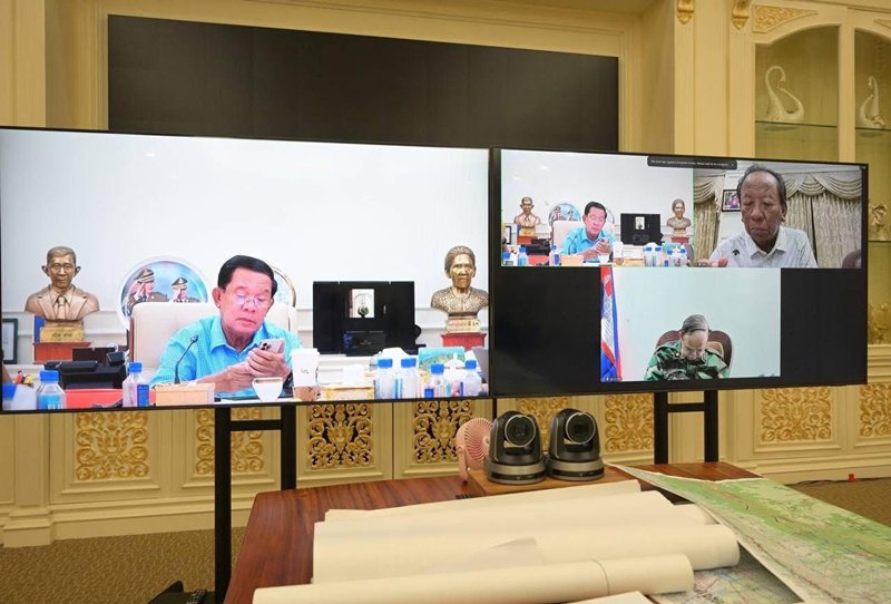 ฮุน เซน โพสต์เกือบตี 4 คุยรับมือชายแดนไทย เผยเปลี่ยนสูตรกาแฟ ฮุน เซน โพสต์เกือบตี 4 คุยรับมือชายแดนไทย เผยเปลี่ยนสูตรกาแฟ