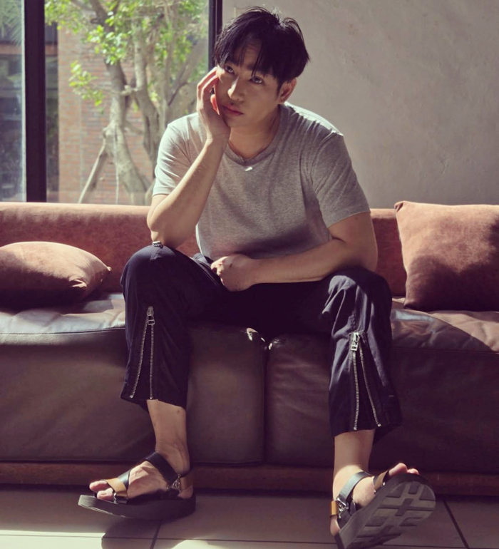 อดีตผู้จัดการ เป๊ก ผลิตโชค เผยยังทำใจกับสิ่งที่เกิดขึ้นไม่ได้ ขอโทษที่ไม่เข้มแข็ง อดีตผู้จัดการ เป๊ก ผลิตโชค เผยยังทำใจกับสิ่งที่เกิดขึ้นไม่ได้ ขอโทษที่ไม่เข้มแข็ง