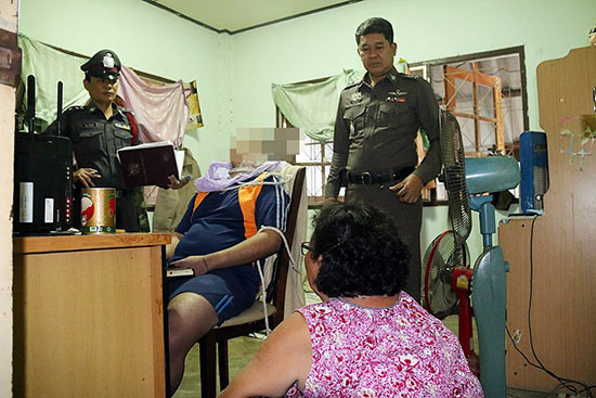 หนุ่มติดเกมฆ่าตัวตายพิสดาร น้อยใจแม่ไม่ให้เงินซื้อบัตรเกมออนไลน์ หนุ่มติดเกมฆ่าตัวตายพิสดาร น้อยใจแม่ไม่ให้เงินซื้อบัตรเกมออนไลน์