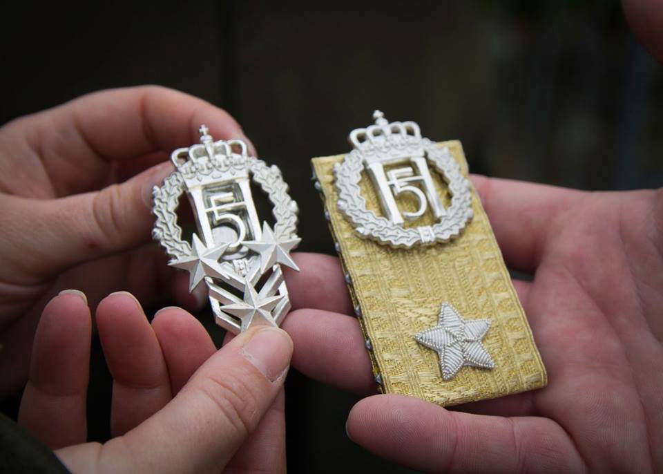 เท่ไปเลยครับท่าน เจ้าเพนกวินติดยศพลจัตวา เหล่าทหารต้องวันทยาหัตถ์ เท่ไปเลยครับท่าน เจ้าเพนกวินติดยศพลจัตวา เหล่าทหารต้องวันทยาหัตถ์