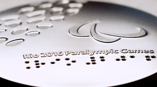 เปิดตัวเหรียญรางวัล โอลิมปิก 2016 เหรียญแห่งชัยชนะที่นักกีฬาหมายปอง เปิดตัวเหรียญรางวัล โอลิมปิก 2016 เหรียญแห่งชัยชนะที่นักกีฬาหมายปอง