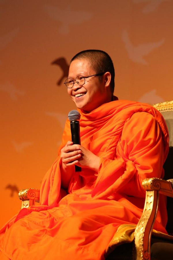 พระมหาวุฒิชัย วชิรเมธี เจ้าของนามปากกา ว.วชิรเมธี