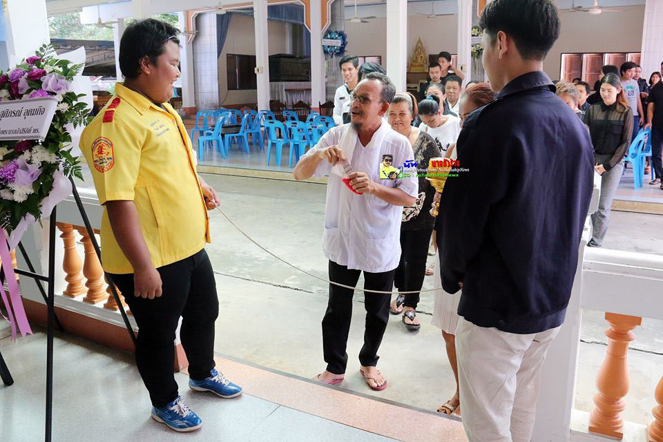 ซึ้ง ! ญาติจัดพิธีแต่งงานก่อนเผาให้คู่รักวัยรุ่น สานฝันฝ่ายชายให้เป็นจริง ซึ้ง ! ญาติจัดพิธีแต่งงานก่อนเผาให้คู่รักวัยรุ่น สานฝันฝ่ายชายให้เป็นจริง