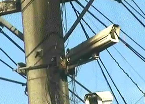 นราฯ ป่วน! โจรใต้เผา CCTV 6 อำเภอวอด 19 ตัว พร้อมพ่นสีไล่ทหาร นราฯ ป่วน! โจรใต้เผา CCTV 6 อำเภอวอด 19 ตัว พร้อมพ่นสีไล่ทหาร