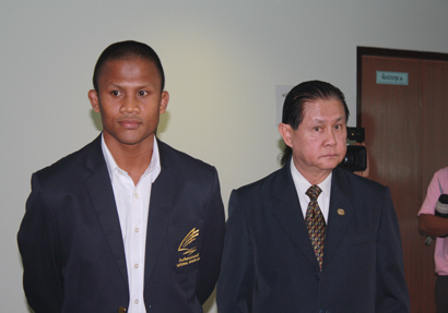 บัวขาว ป. ประมุข