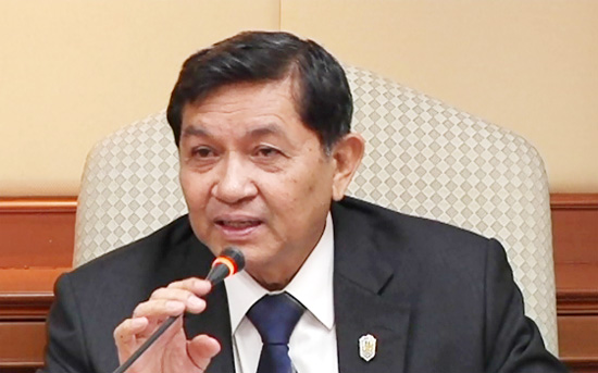 พลเอกสนธิ บุญยรัตกลิน