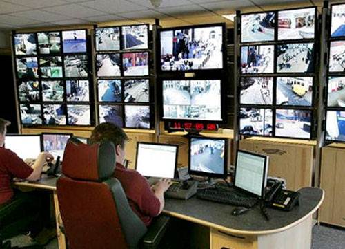 จี้ลานจอดรถ จี้ลานจอดรถ