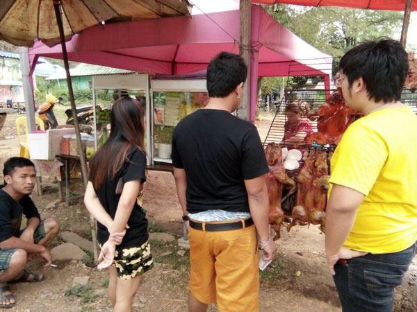 หมูหันหนอนไช หมูหันหนอนไช