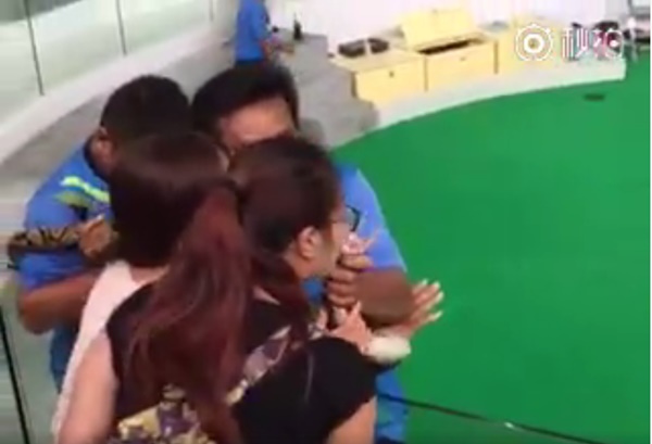 งูกัดหน้า งูกัดหน้า