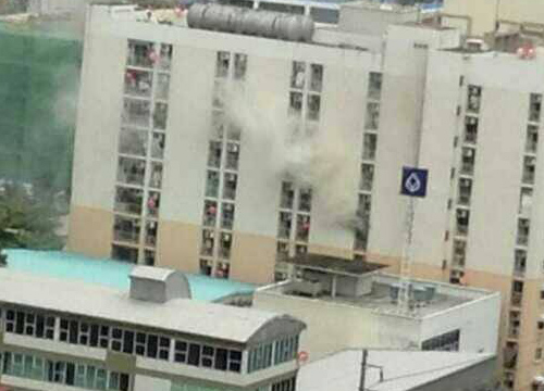 ไฟไหม้คอนโดกล้วยน้ำไท