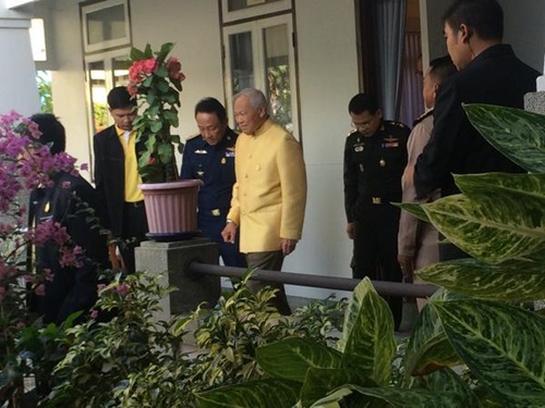 พลเอก เปรม ติณสูลานนท์