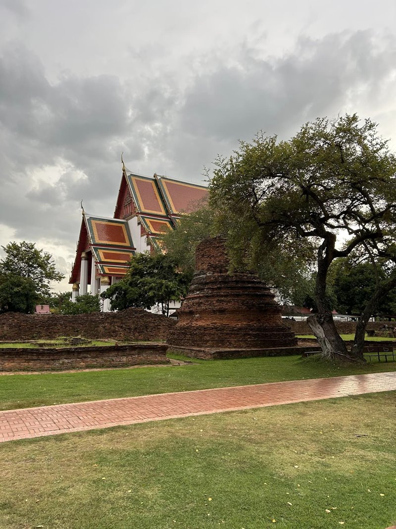 ท่านอ้น วัชรเรศร ท่านอ้น วัชรเรศร