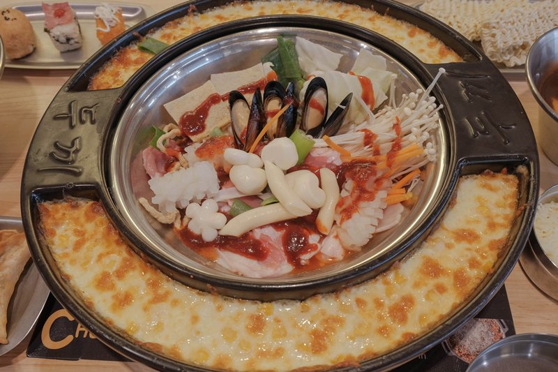 ร้านบุฟเฟต์ประกาศปิดสาขาในห้างดัง ทำลูกค้าช็อก คนเยอะตลอด เกิดอะไรขึ้น !? ร้านบุฟเฟต์ประกาศปิดสาขาในห้างดัง ทำลูกค้าช็อก คนเยอะตลอด เกิดอะไรขึ้น !?