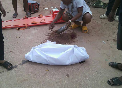 กระบะทับหัวเด็ก กระบะทับหัวเด็ก