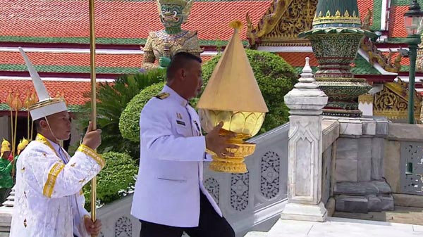 ขั้นตอน พระราชพิธีเก็บพระบรมอัฐิ และพระบรมราชสรีรางคาร ขั้นตอน พระราชพิธีเก็บพระบรมอัฐิ และพระบรมราชสรีรางคาร