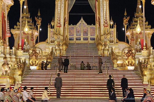 สมเด็จพระเทพรัตนราชสุดาฯ สมเด็จพระเทพรัตนราชสุดาฯ