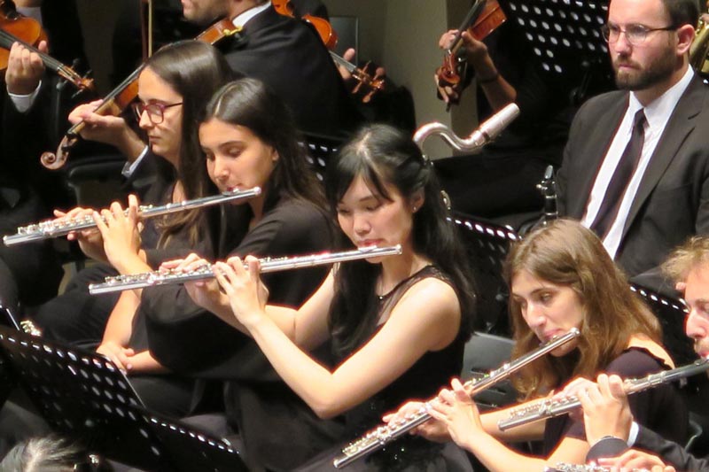 คอนเสิร์ต รวมใจภักดิ์ สมเด็จพระเจ้าพี่นางเธอฯ ครั้งที่ 10 คอนเสิร์ต รวมใจภักดิ์ สมเด็จพระเจ้าพี่นางเธอฯ ครั้งที่ 10