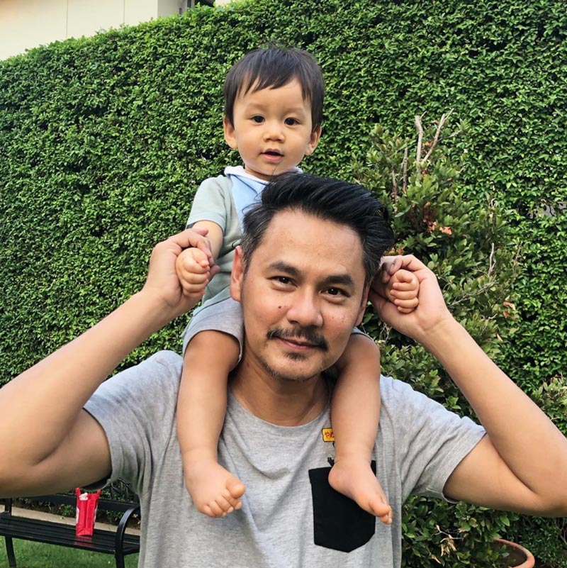 เวฟ บุ้ง เวฟ บุ้ง