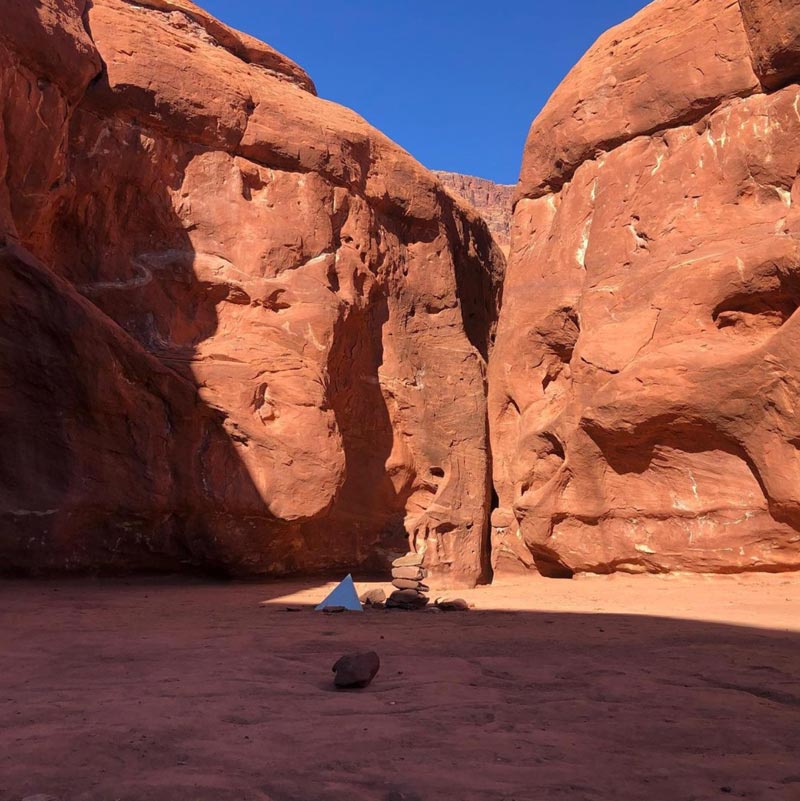 เสาปริศนาลึกลับ เสาปริศนาลึกลับ